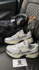 Nike V2K Run 'Pure Platinum Metallic Silver'