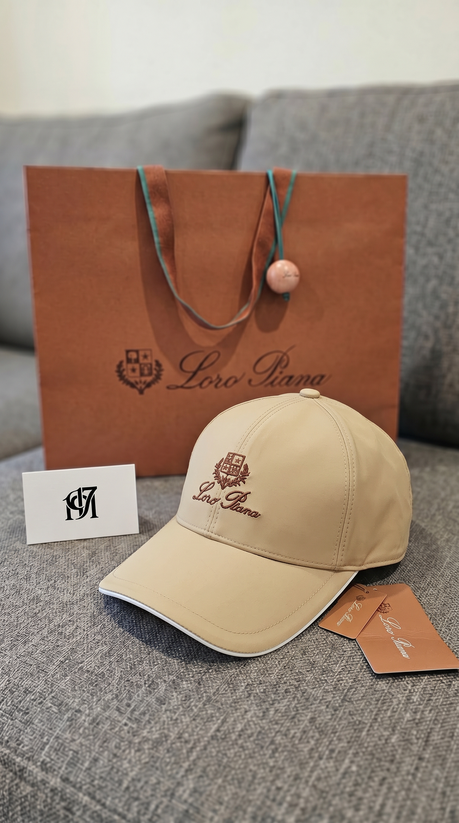 Premium Loro Cap
