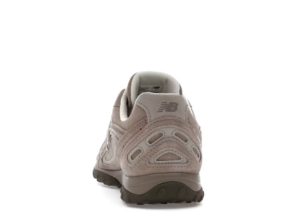 New Balance 204l