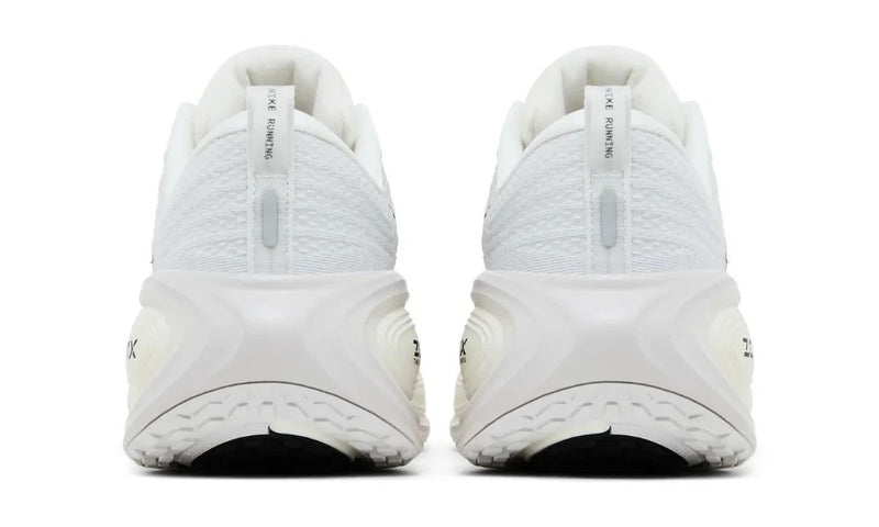 Nike Vomero Plus 'Run Pack'