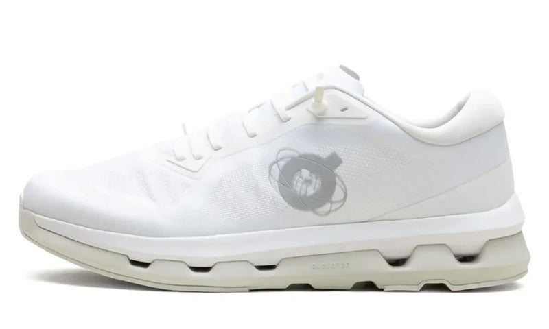On Running x Kith Cloudzone 