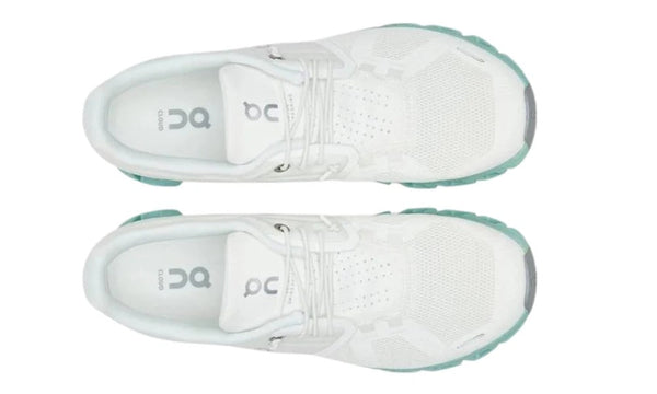 On Running Cloud 5 Undyed 'White'