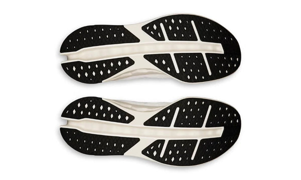 On Cloudsurfer Max 'White | White'